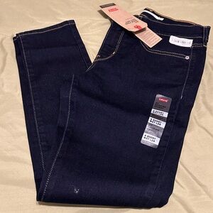 Levi's Women Deep Indigo Slim Jeans